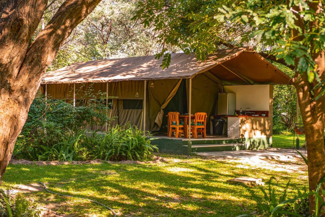 Hotel Zambezi Mubala Camp Katima Mulilo Exterior foto
